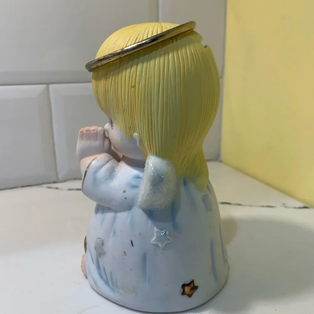 Ceramic Praying Angel Bank Vintage